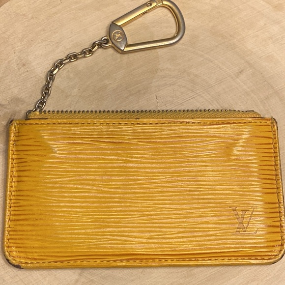 Louis Vuitton Yellow Epi Key Pouch - Picture 1 of 9